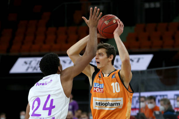 山东男篮在 山东男篮在